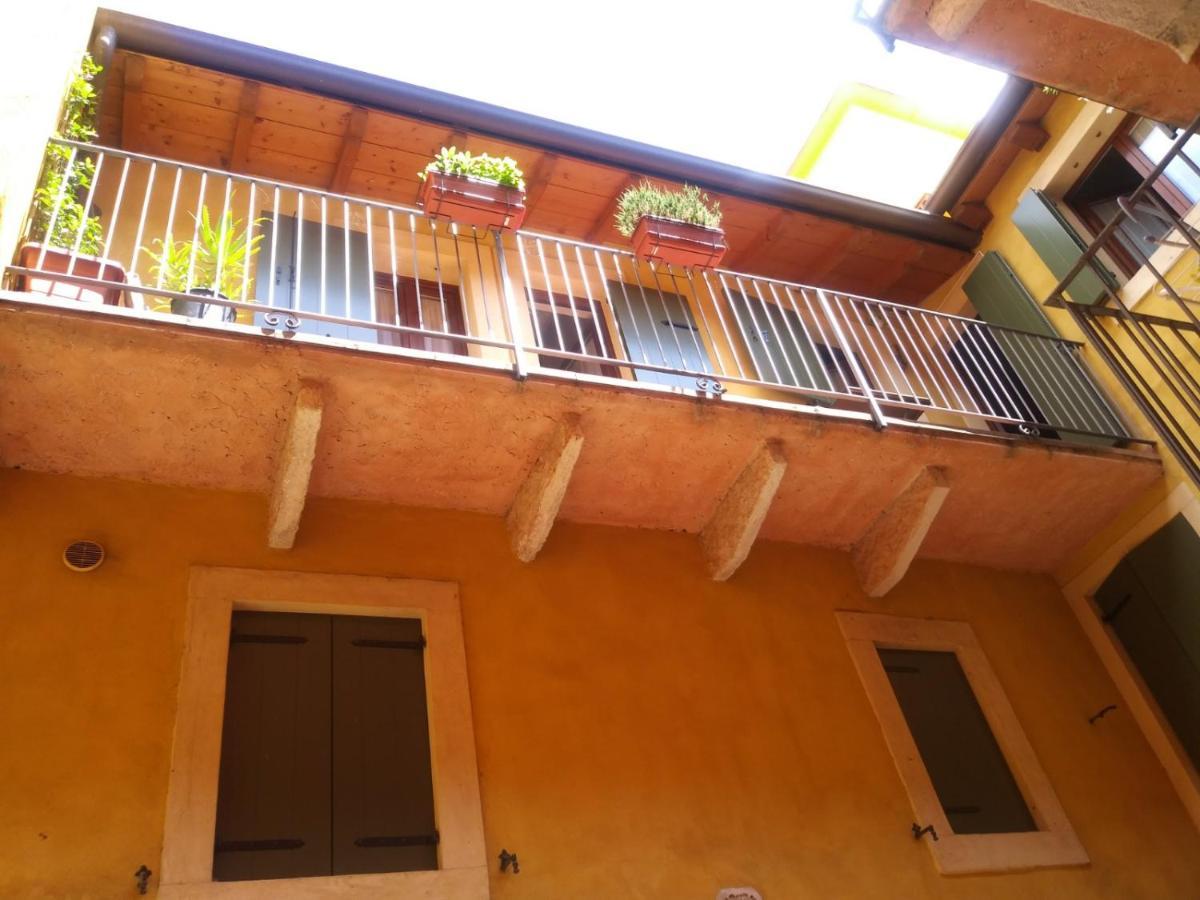Gecko's Balcony Apartamento Verona